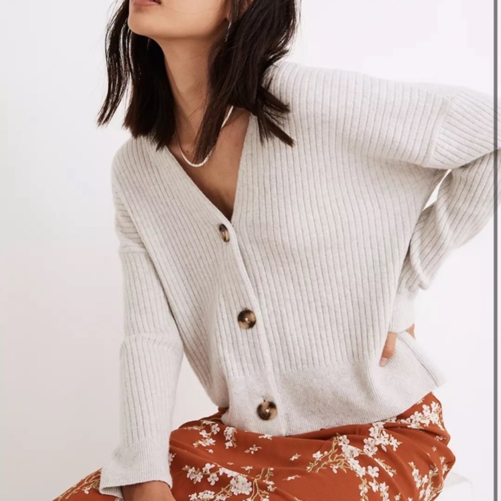 Madewell Cameron Ribbed Cardigan Sweater in Coziest Yarn